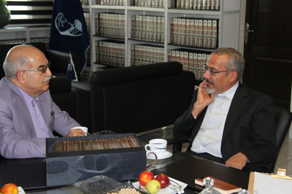 گزارش تصویری از بازدید دکتر بهمن کشاورز از مرکز پژوهشی دانشنامه های حقوقی علامه